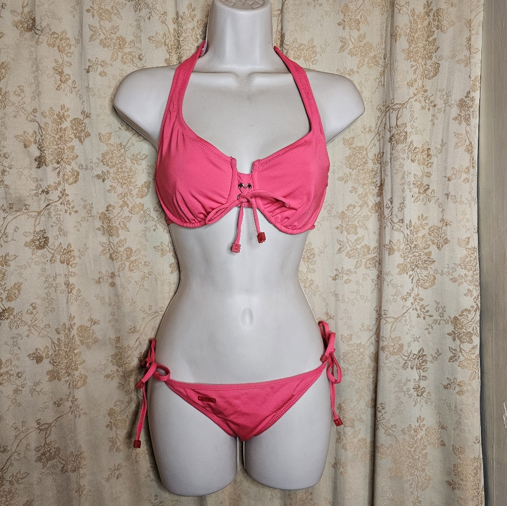Speedo Axcelerate Neon Pink Halter Bikini